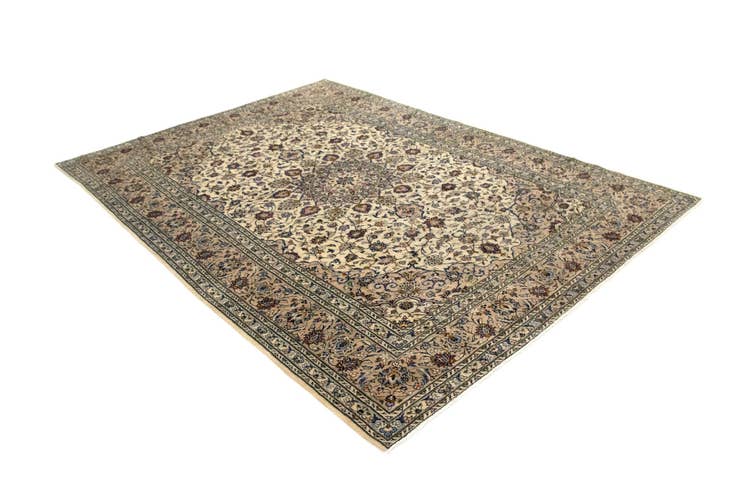 Detail image of 8' x 11' 2 Hand Knotted Kashan Persian Wool Rug