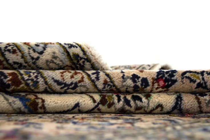 Detail image of 8' x 11' 2 Hand Knotted Kashan Persian Wool Rug