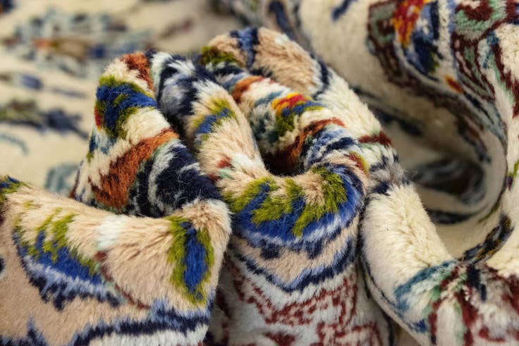 Detail image of 9' 11 x 13' 4 Hand Knotted Kashan Persian Wool Rug