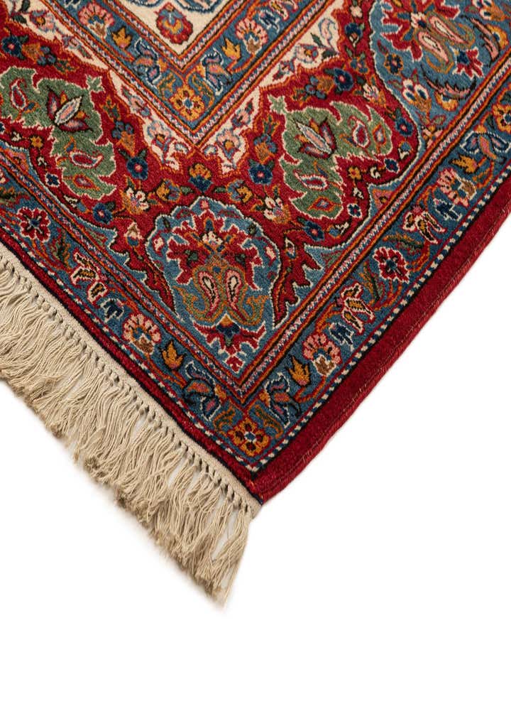 4' 11 x 6' 10 Kashan Rug