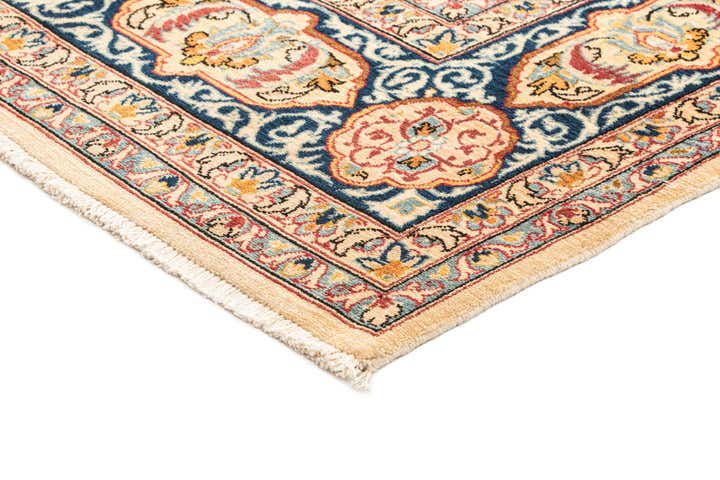 6' 10 x 11' 2 Kashan Rug