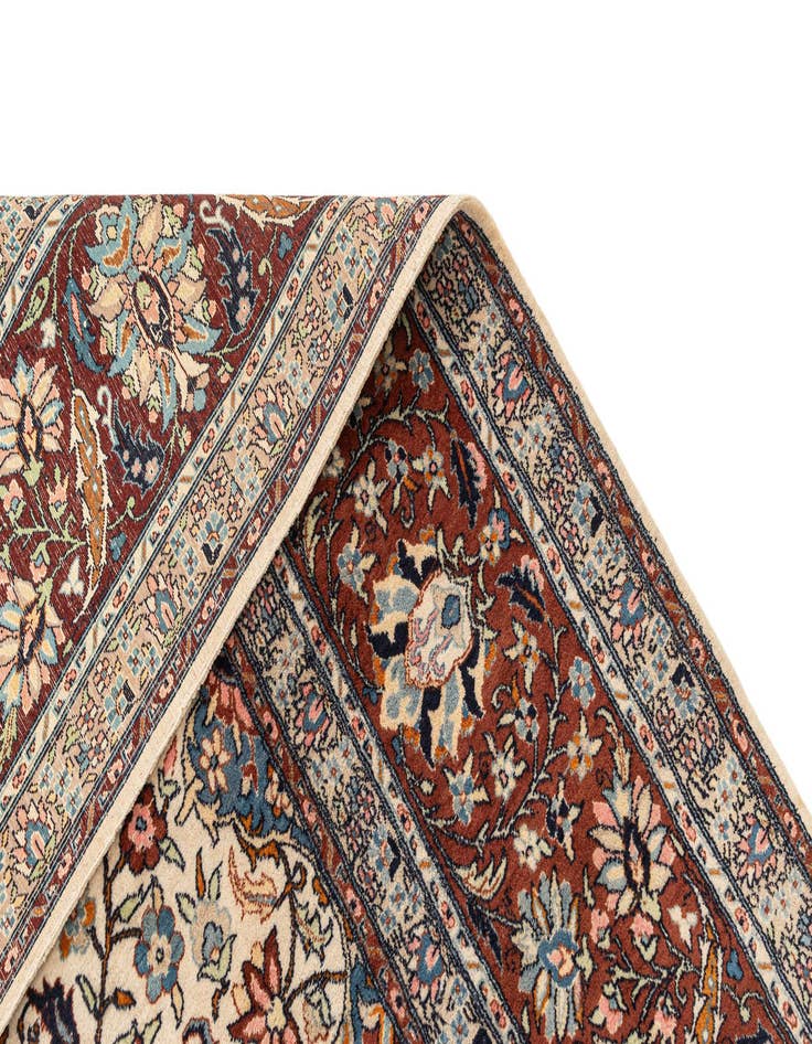 Detail image of 10' x 15' 1 Kashan Rug