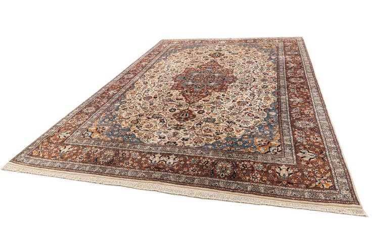 Detail image of 10' x 15' 1 Kashan Rug