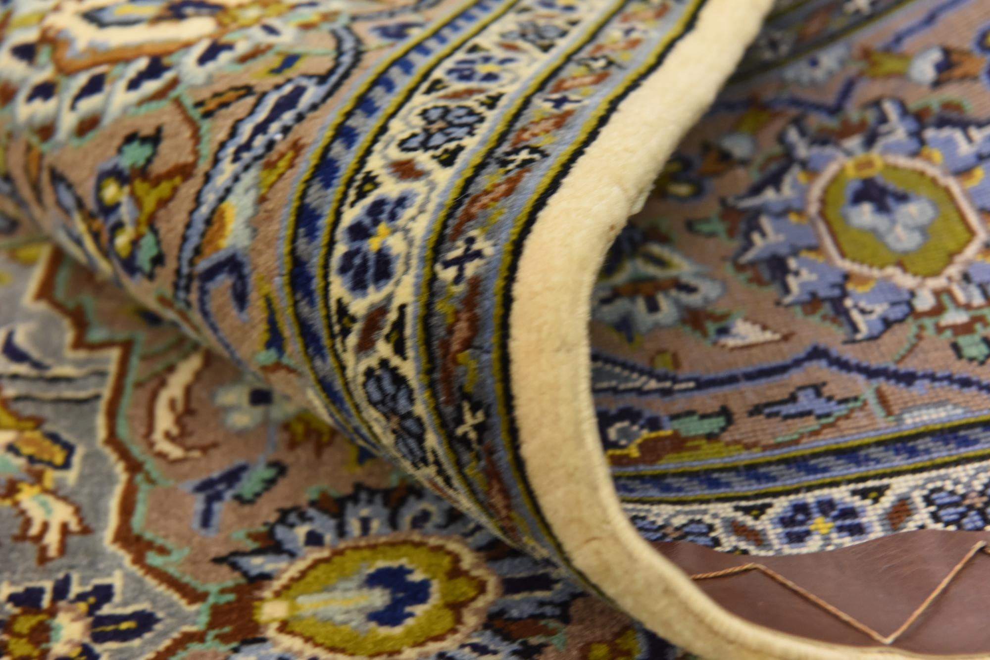 4' 6 x 7' 4 Hand Knotted Kashan Persian Rug