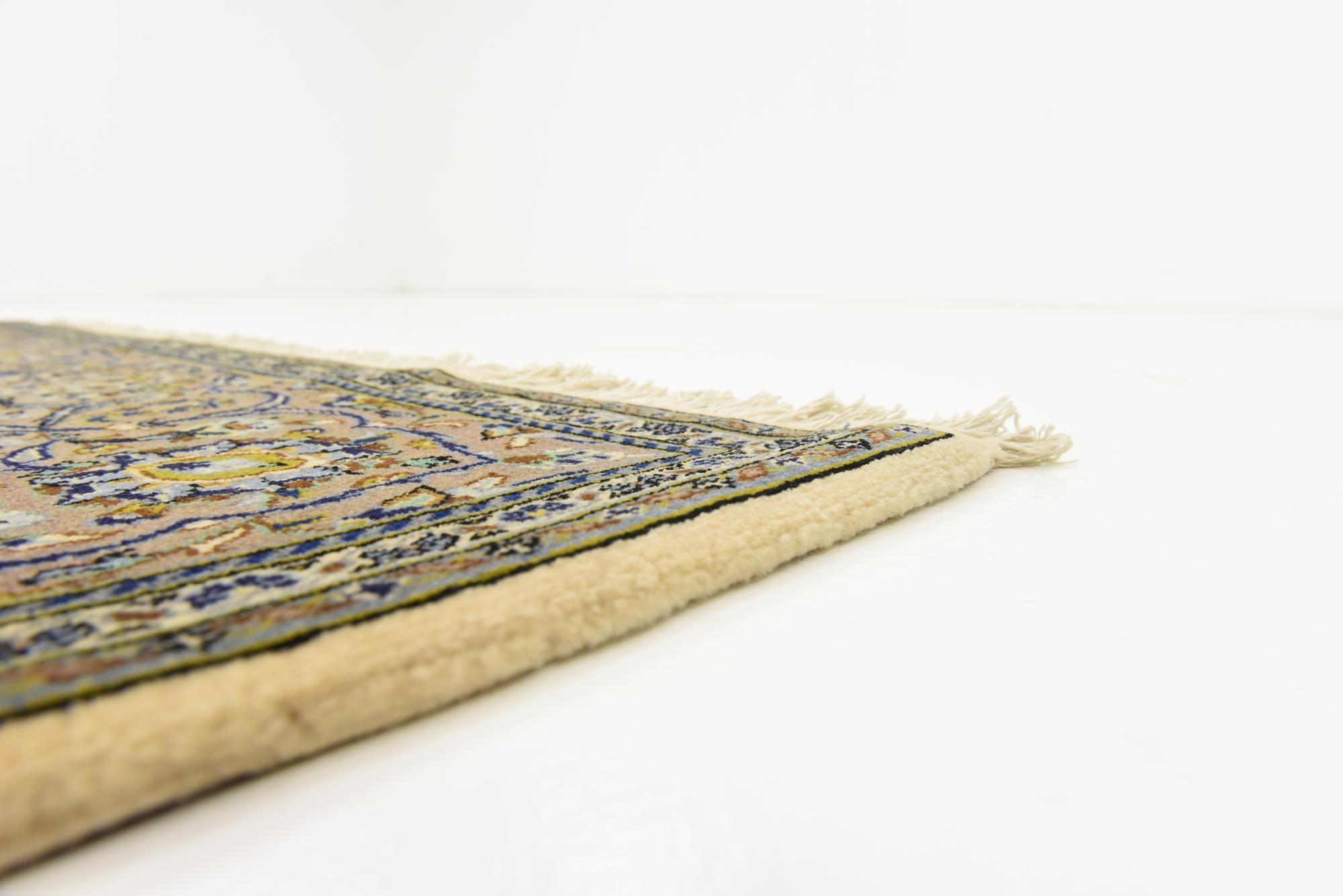 4' 6 x 7' 4 Hand Knotted Kashan Persian Rug