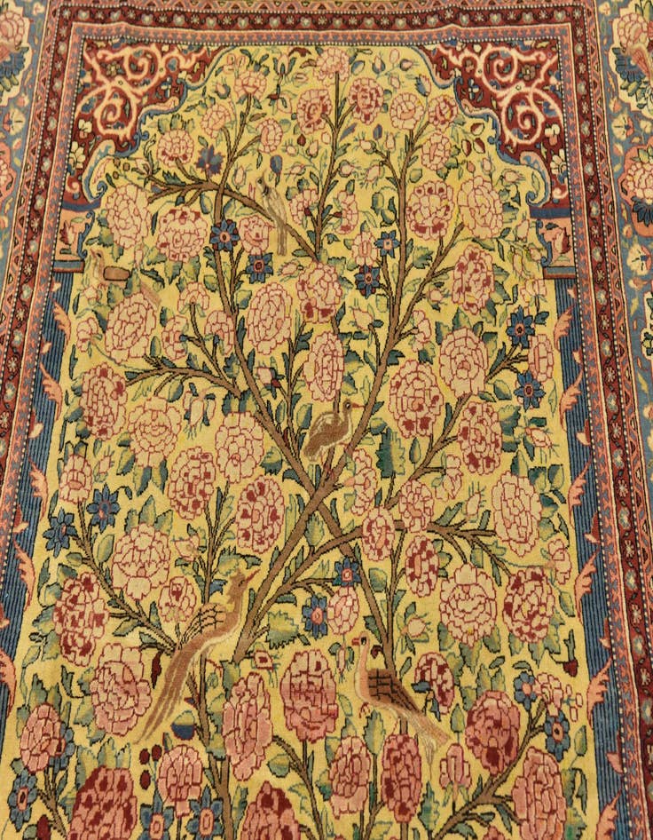 Detail image of 4' 6 x 6' 9 Hand Knotted Kashan Persian Rug