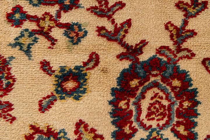 3' 11 x 7' 3 Hand Knotted Kashan Wool Rug