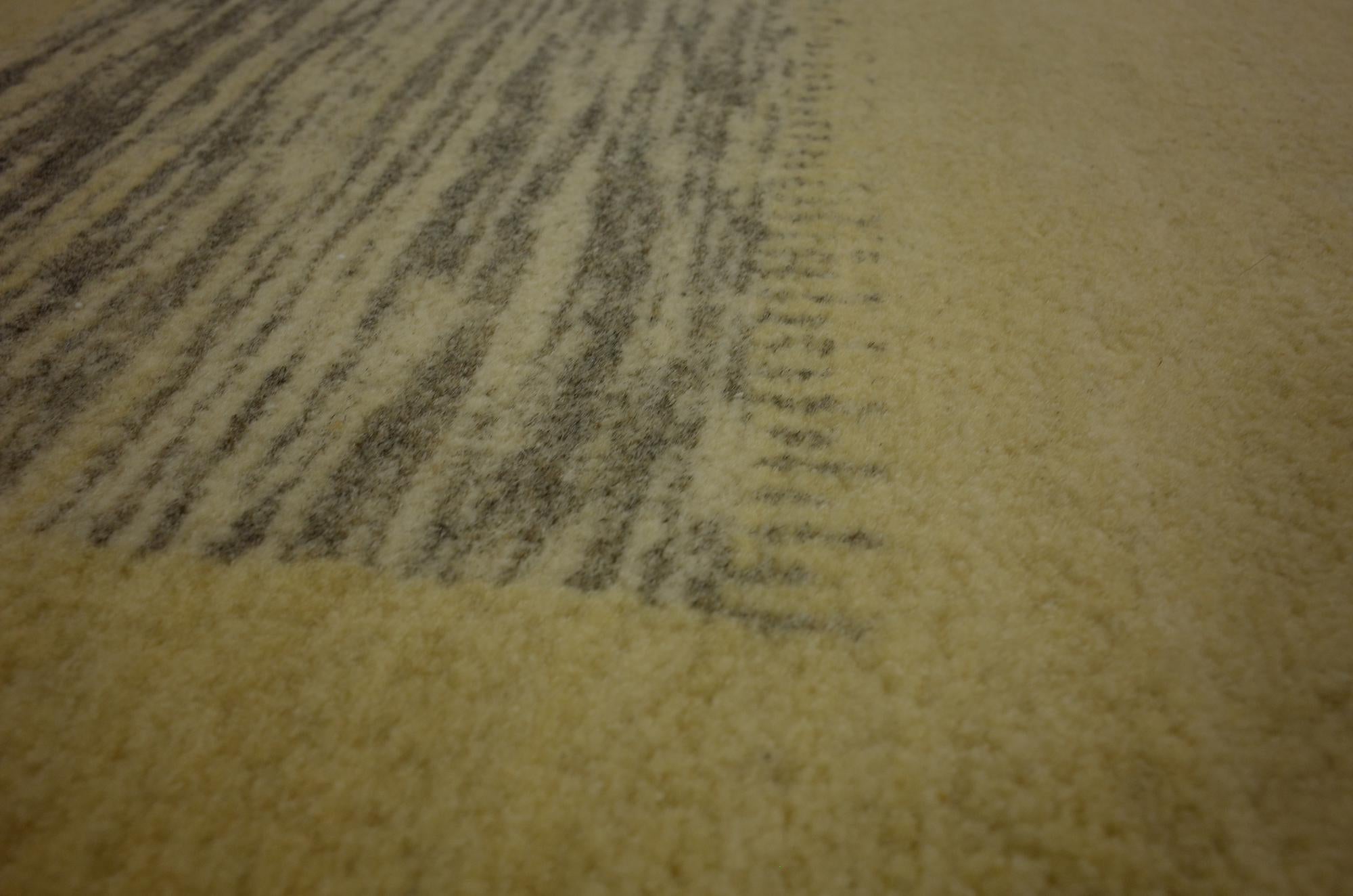3' 11 x 6' 2 Hand Knotted Kashkuli Gabbeh Oriental Wool Rug