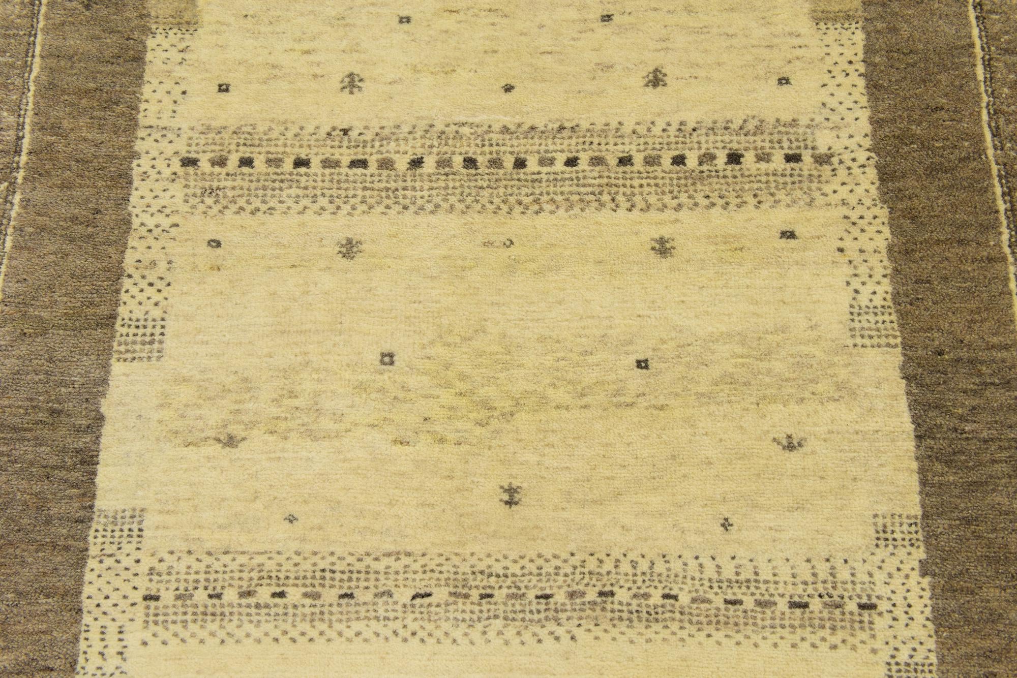 4' x 6' 2 Hand Knotted Kashkuli Gabbeh Wool Rug