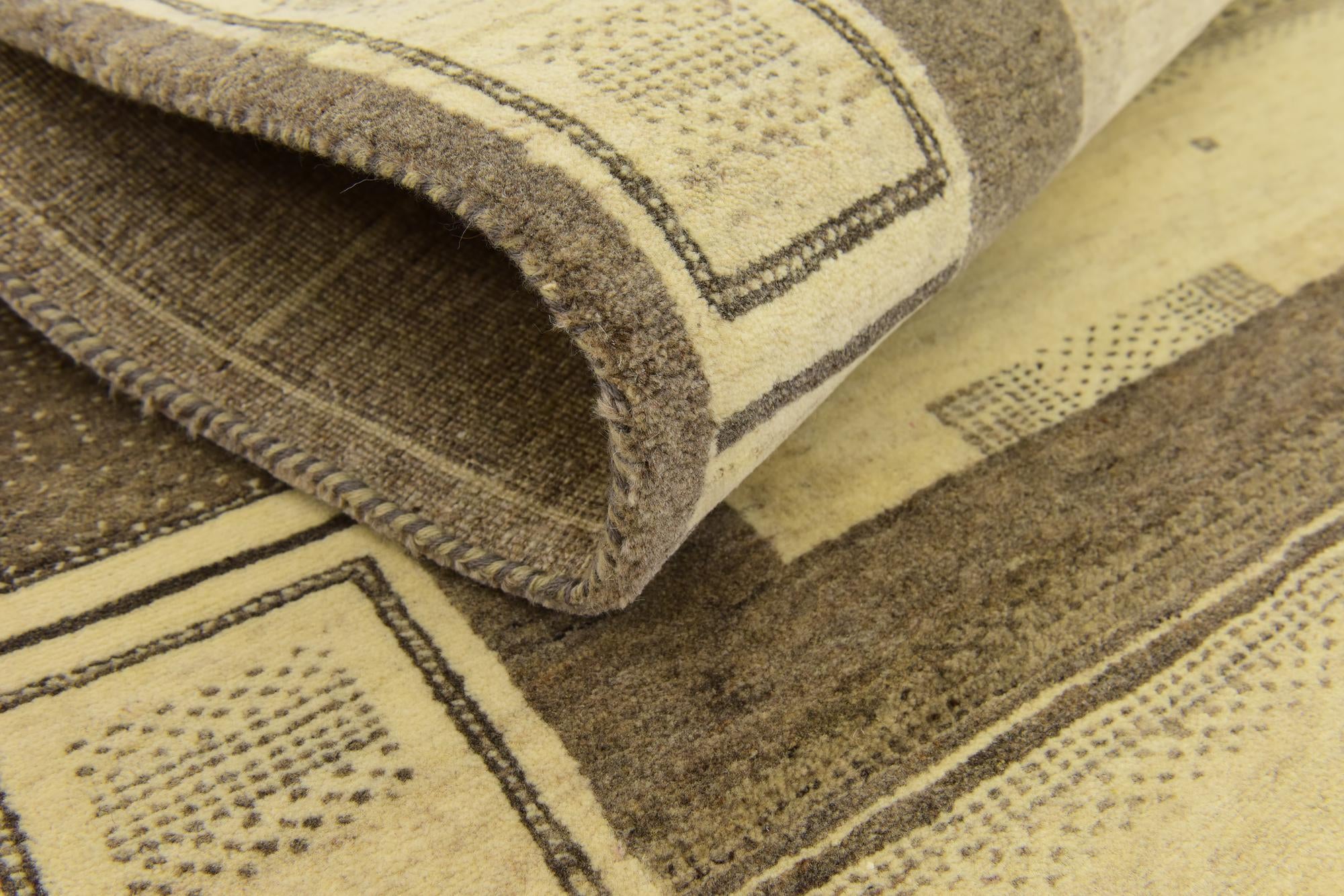 4' x 6' 2 Hand Knotted Kashkuli Gabbeh Wool Rug