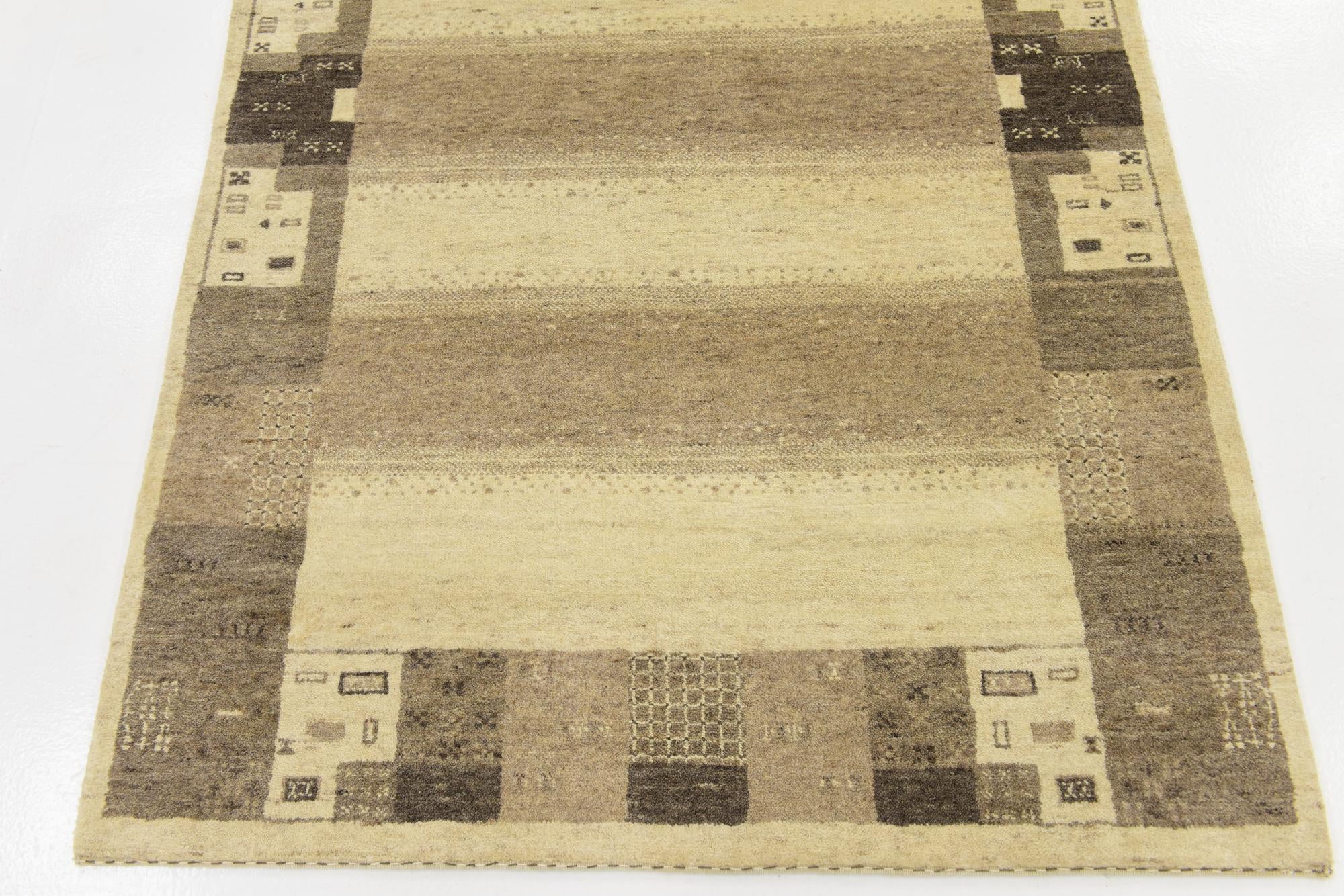 4' x 6' Hand Knotted Kashkuli Gabbeh Wool Rug