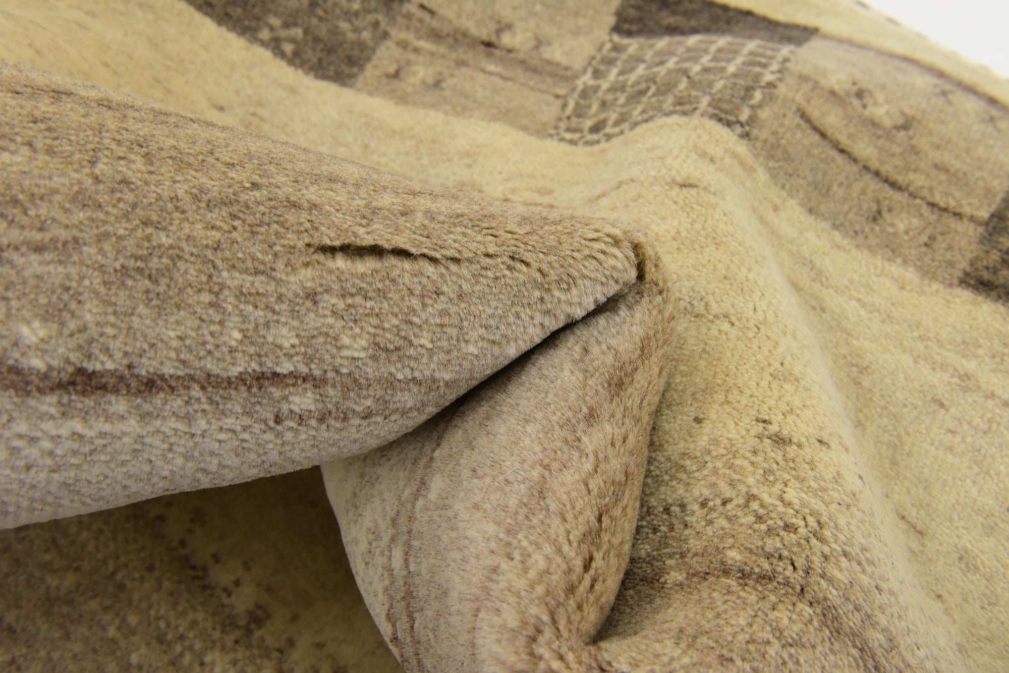 4' x 6' Hand Knotted Kashkuli Gabbeh Wool Rug