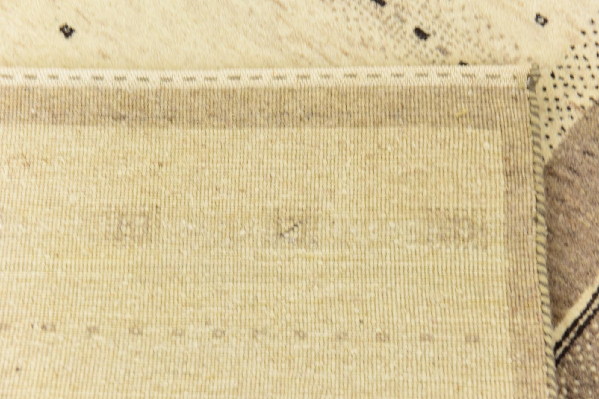 3' 10 x 6' 2 Hand Knotted Kashkuli Gabbeh Wool Rug