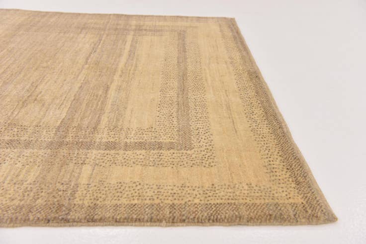 Detail image of 4' 3 x 5' 9 Hand Knotted Kashkuli Gabbeh Oriental Wool Rug