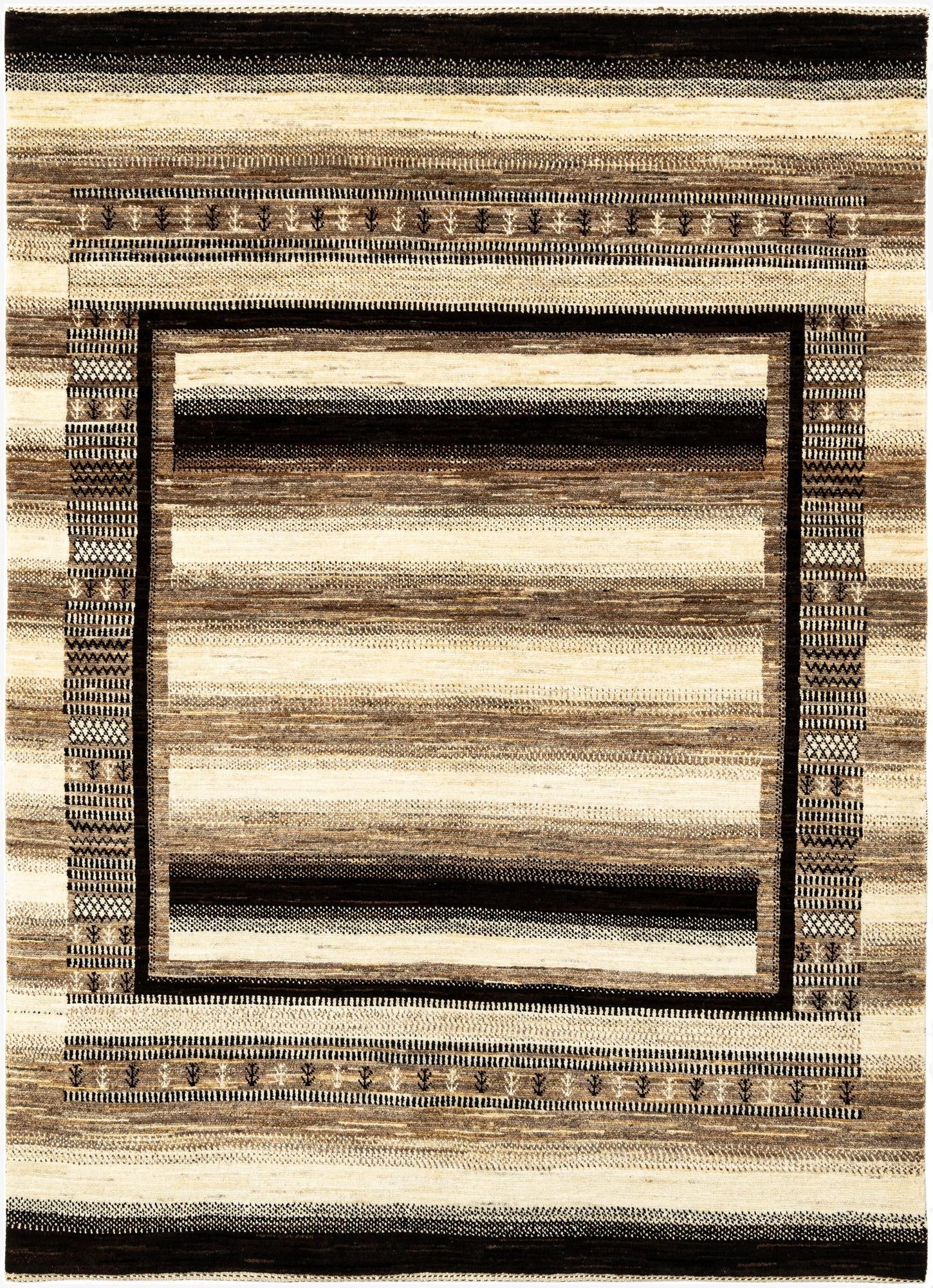 5' x 6' 10 Hand Knotted Kashkuli Rug