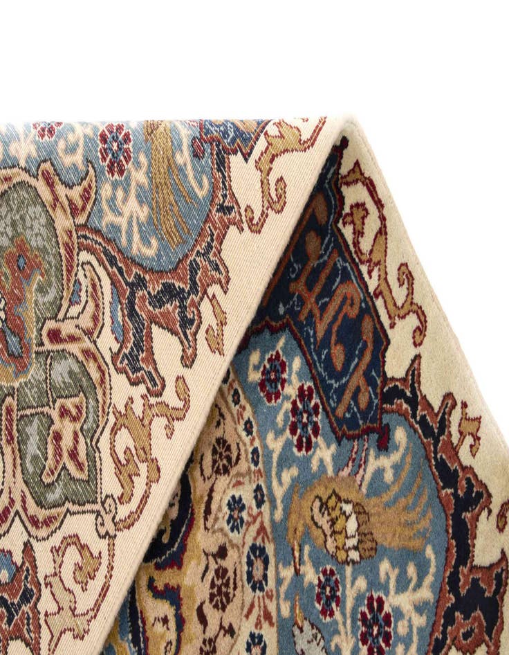 Detail image of 9' 4 x 12' 8 Kashmar Wool Rug