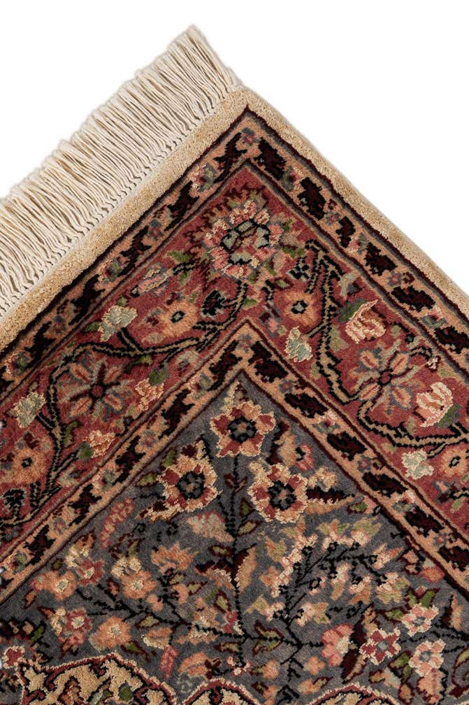 3' 2 x 5' 3 Hand Knotted Kashmir Oriental Rug