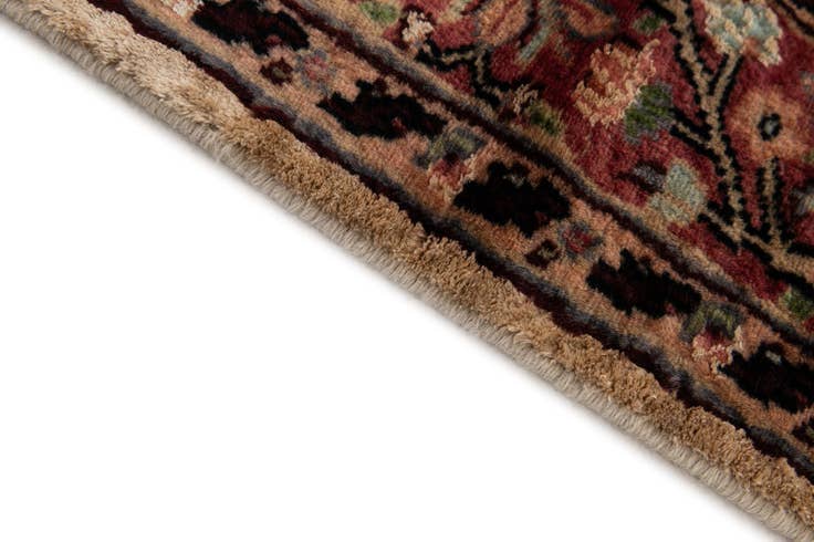 Detail image of 3' 2 x 5' 3 Hand Knotted Kashmir Oriental Rug