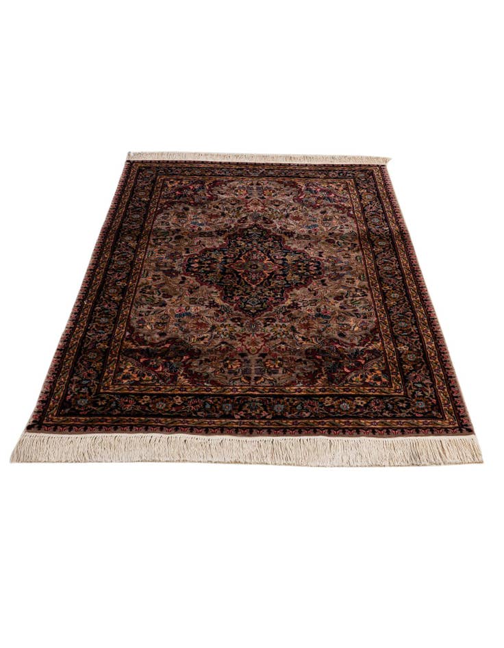 Detail image of 4' 1 x 6' 1 Hand Knotted Kashmir Rug