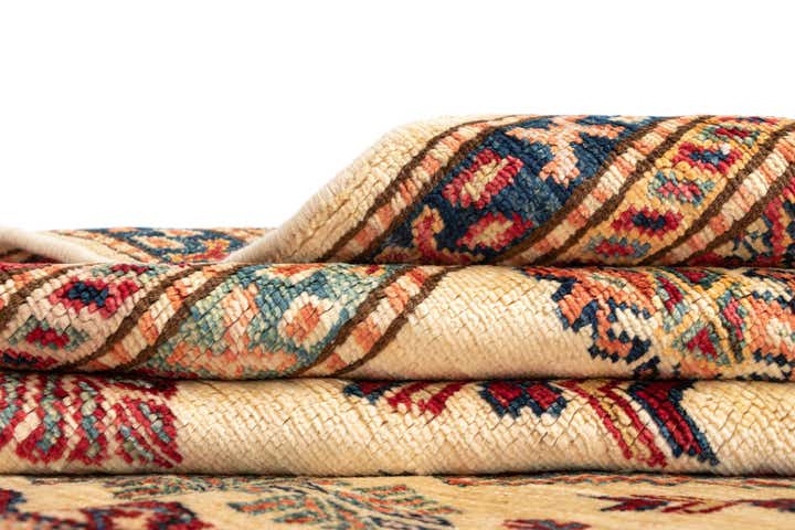 4' 11 x 6' 8 Kazak Wool Rug