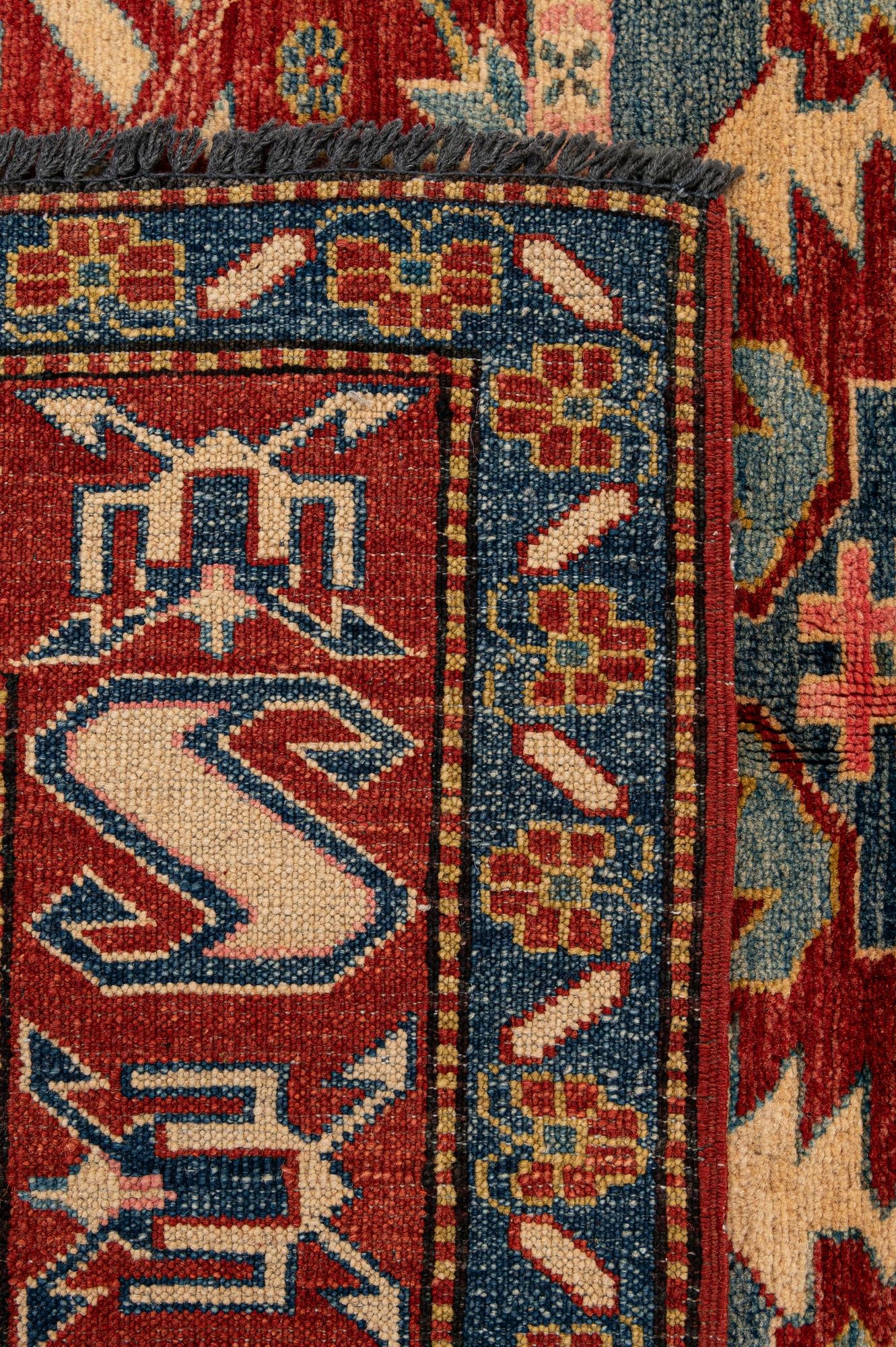 4' 11 x 6' 5 Hand Knotted Kazak Wool Rug