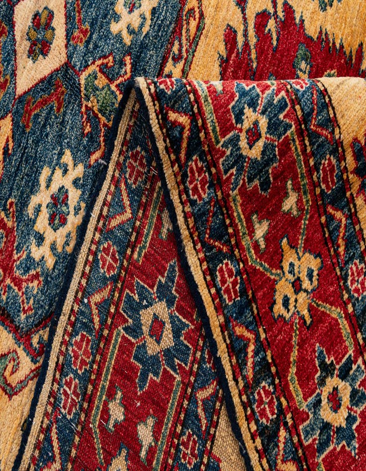 Detail image of 4' 9 x 8' 4  Hand Knotted Kazak Wool Rug