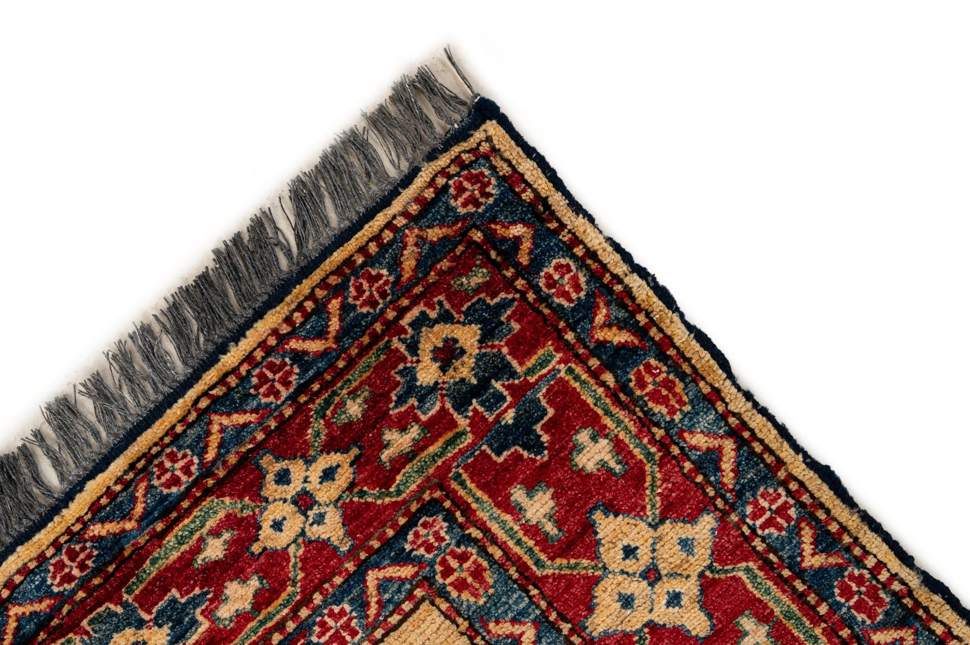 4' 9 x 8' 4 Hand Knotted Kazak Wool Rug