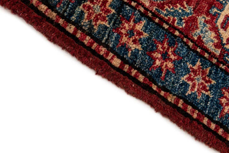 Detail image of 4' 1 x 6' 6 Hand Knotted Kazak Wool Rug