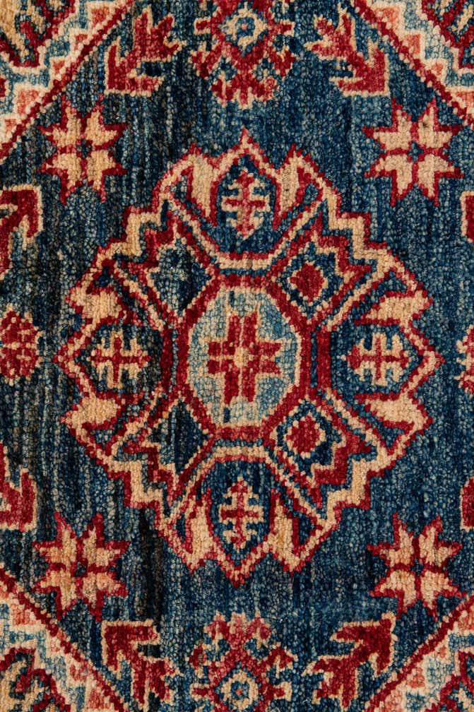 4' 1 x 6' 6 Hand Knotted Kazak Wool Rug