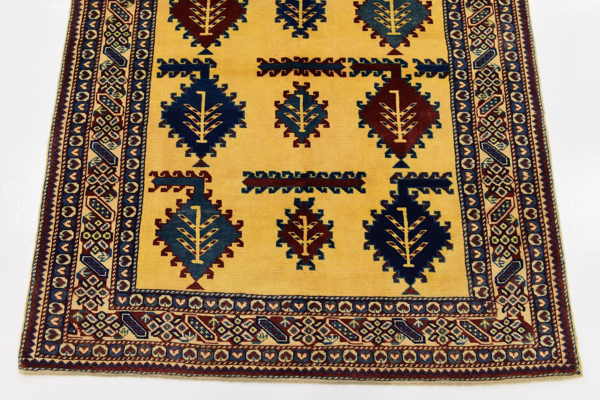 4' 3 x 5' 3 Hand Knotted Kazak Rug