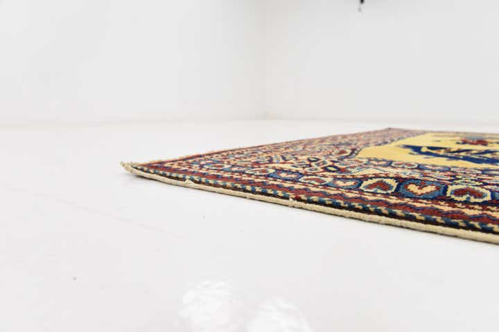 4' 3 x 5' 3 Hand Knotted Kazak Rug