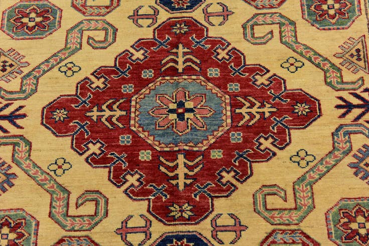 Detail image of 4' 9 x 6' 7 Hand Knotted Kazak Rug