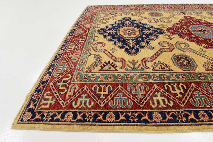 4' 9 x 6' 7 Hand Knotted Kazak Rug