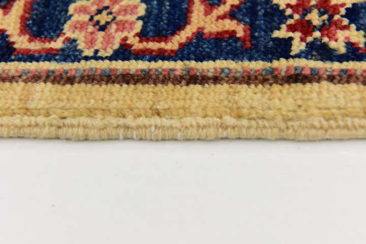 4' 9 x 6' 7 Hand Knotted Kazak Rug
