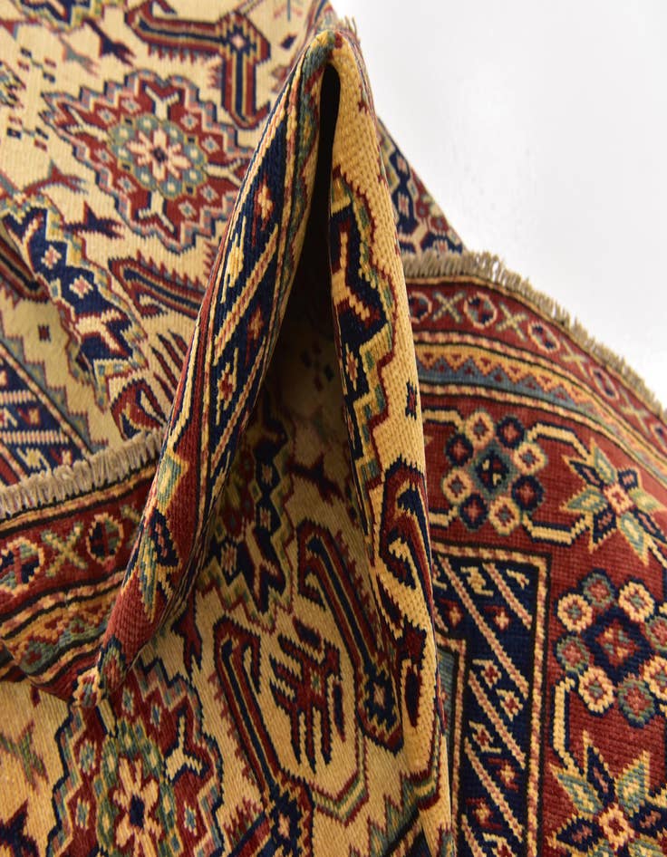 Detail image of 4' 10 x 5' 10  Hand Knotted Kazak Oriental Rug