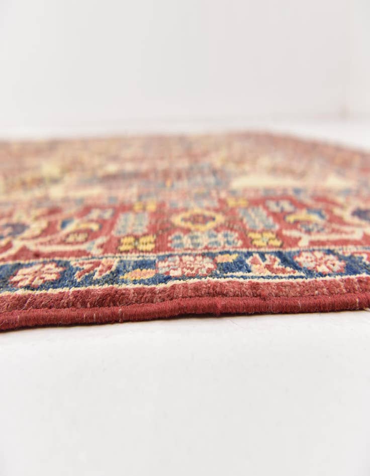 Detail image of 6' x 8'  Hand Knotted Kazak Oriental Rug