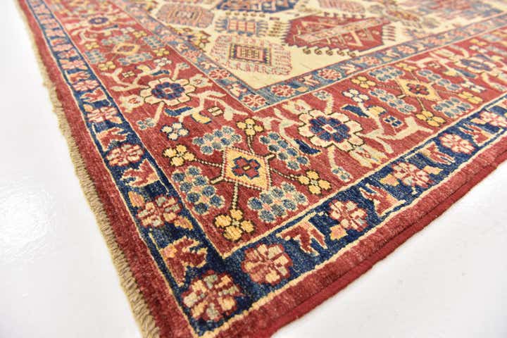 6' x 8' Hand Knotted Kazak Oriental Rug