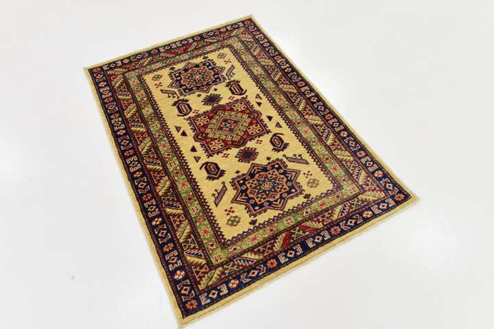 2' 9 x 4' Hand Knotted Kazak Rug