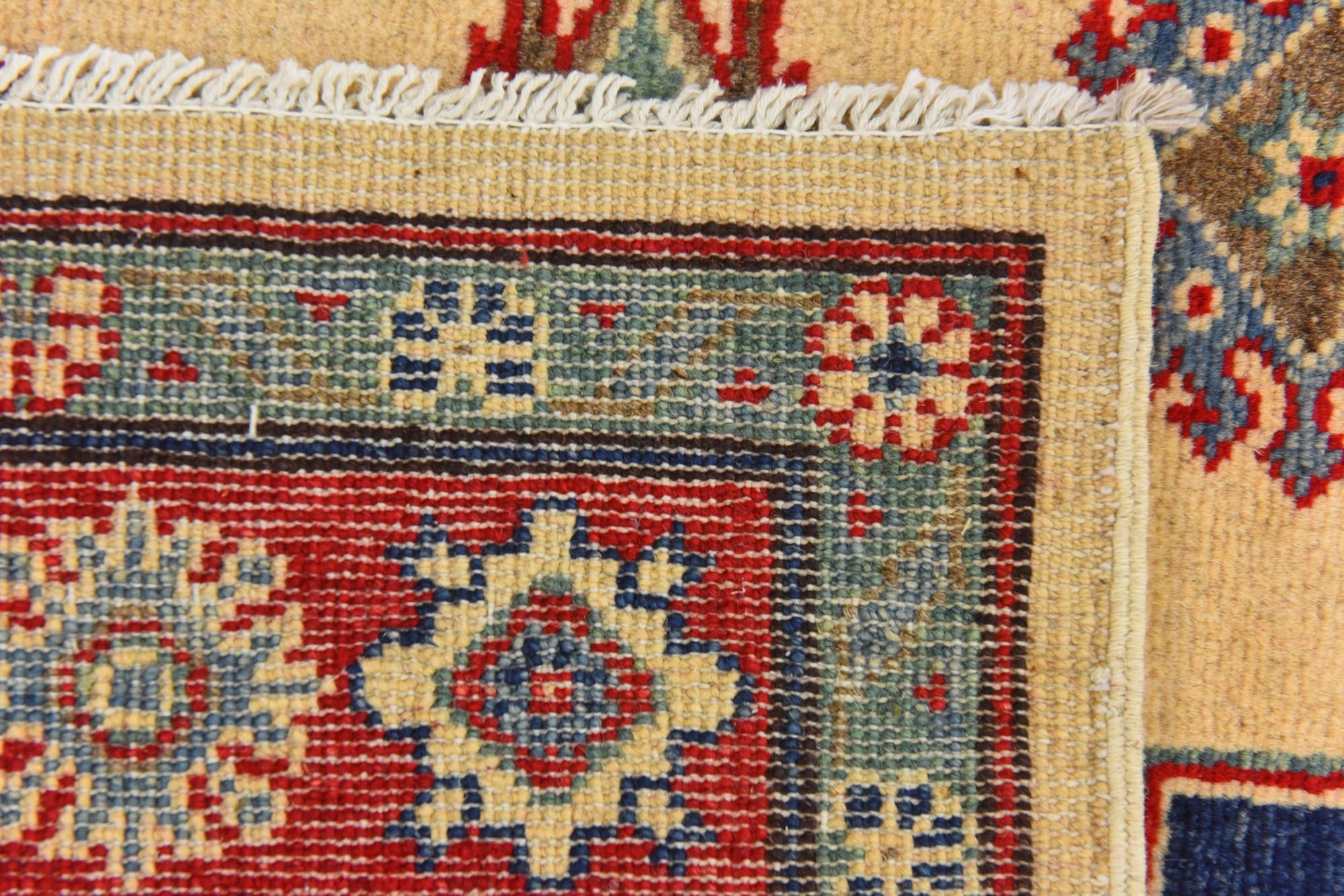 4' 2 x 6' Hand Knotted Kazak Rug