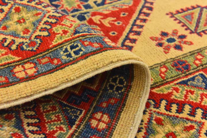 5' 5 x 8' 1 Hand Knotted Kazak Rug