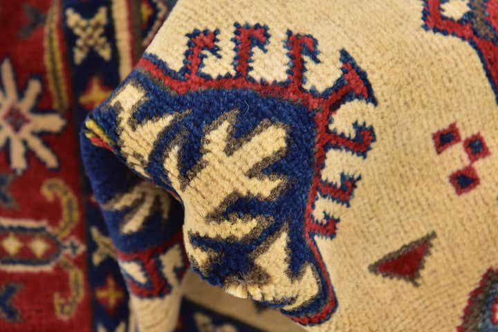 2' 8 x 4' 2 Hand Knotted Kazak Rug