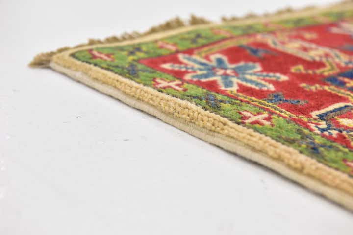 2' 8 x 4' 2 Hand Knotted Kazak Rug