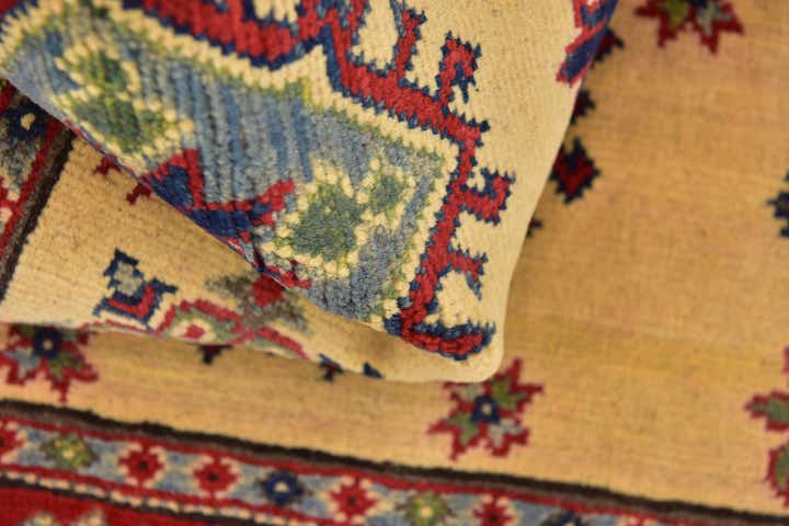 2' 9 x 4' 2 Hand Knotted Kazak Rug