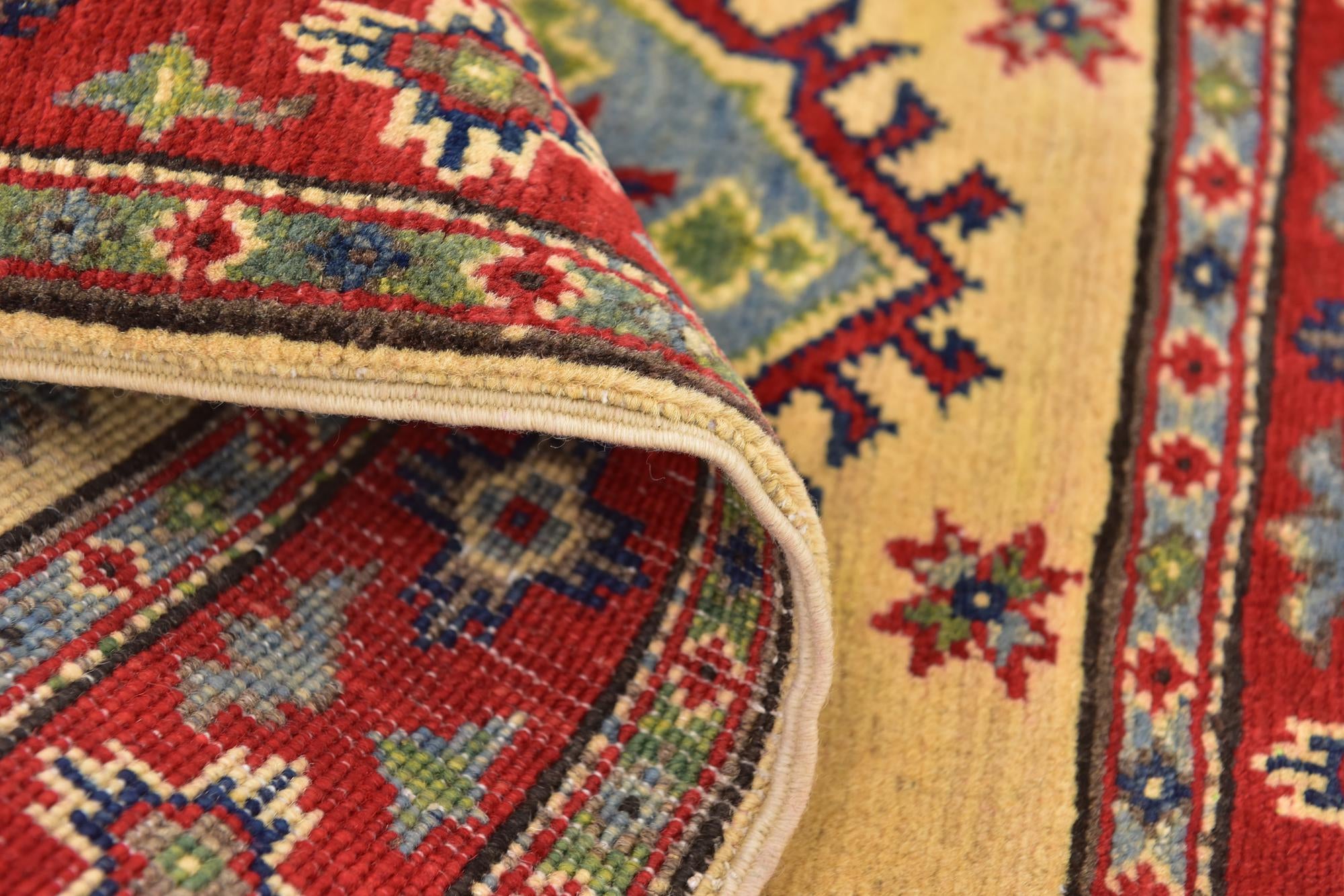 2' 9 x 4' 2 Hand Knotted Kazak Rug