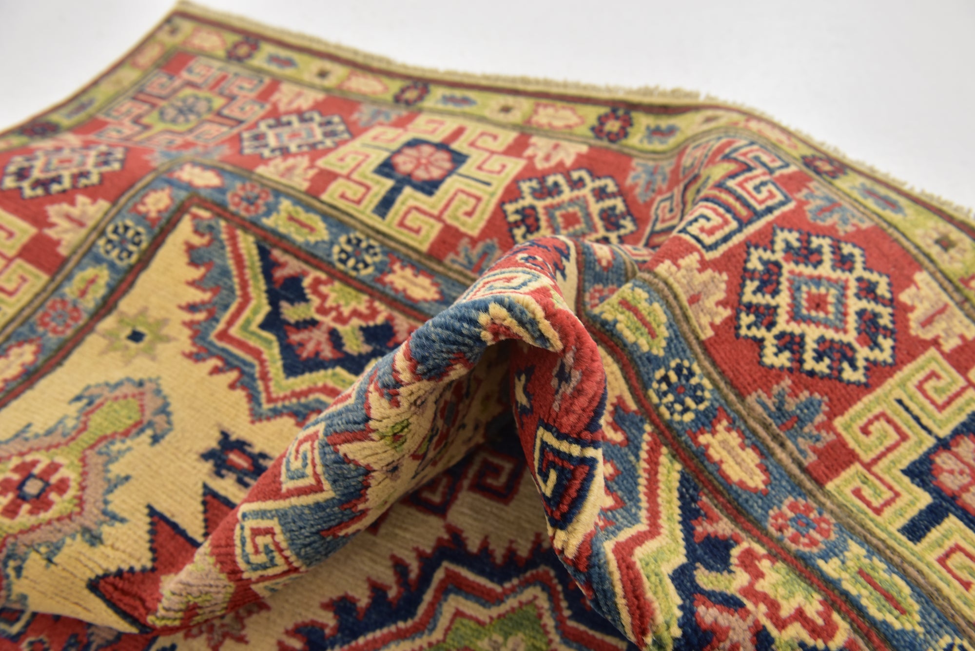 4' x 6' Hand Knotted Kazak Rug