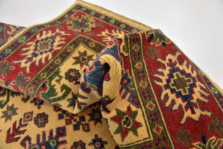 4' x 5' 10 Hand Knotted Kazak Rug