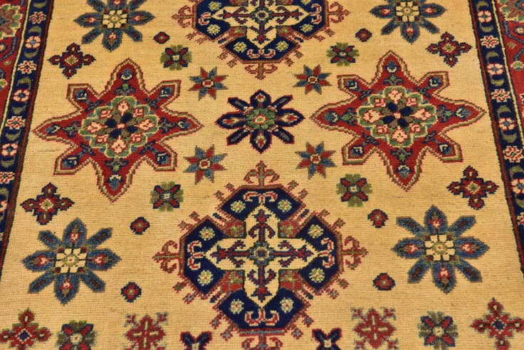 Detail image of 4' x 6' Hand Knotted Kazak Rug