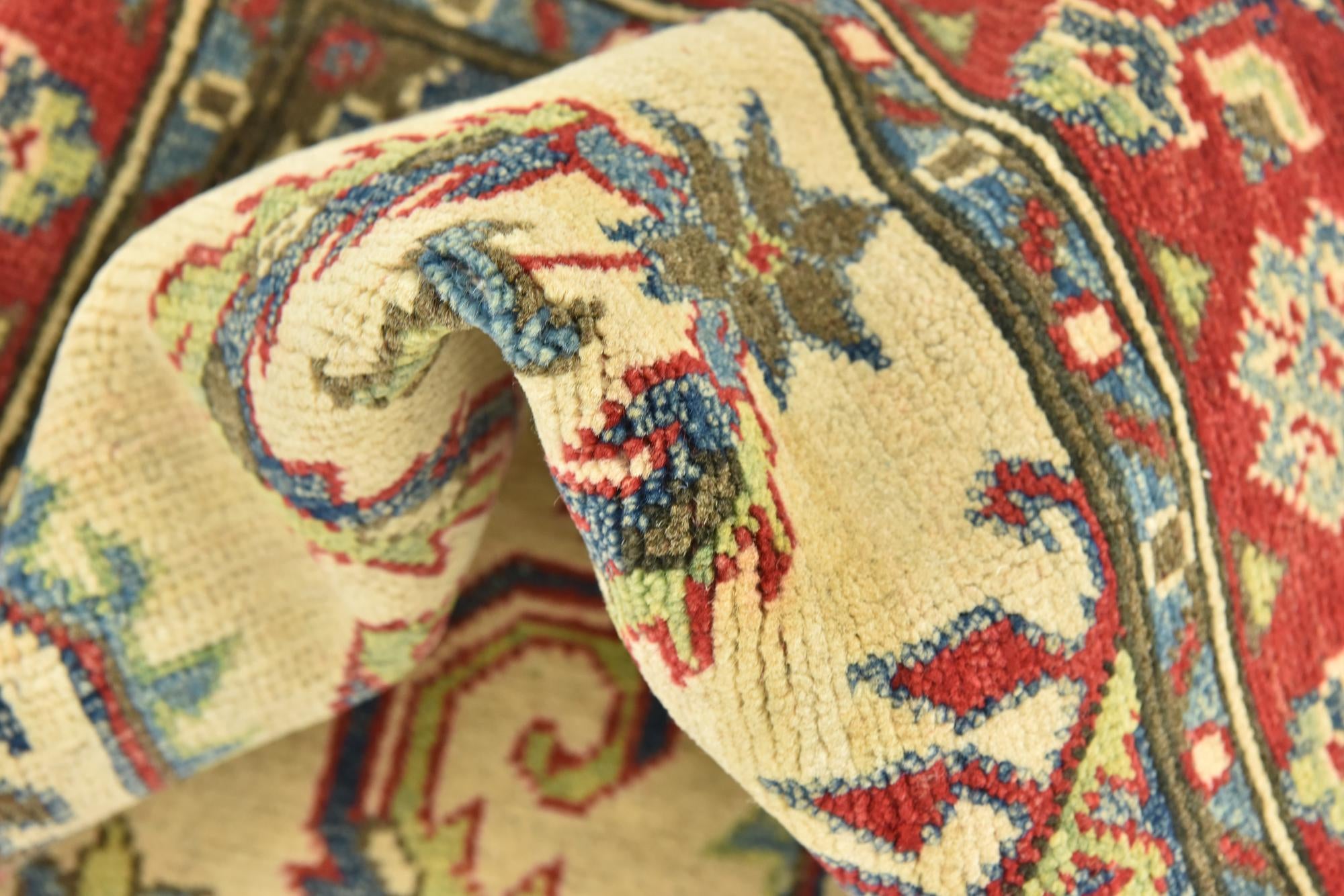 2' 10 x 4' 5 Hand Knotted Kazak Rug