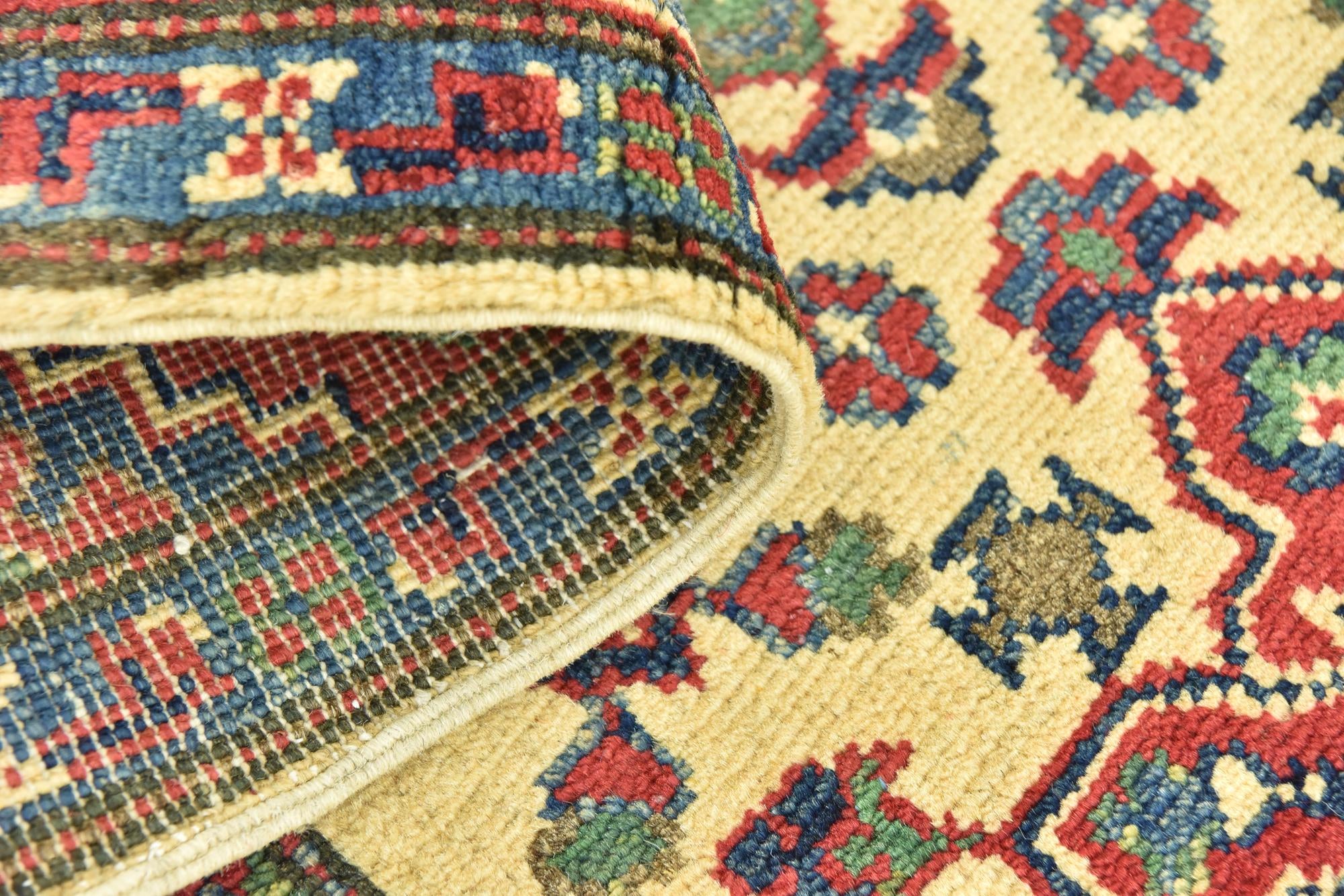 2' 9 x 4' 2 Hand Knotted Kazak Rug