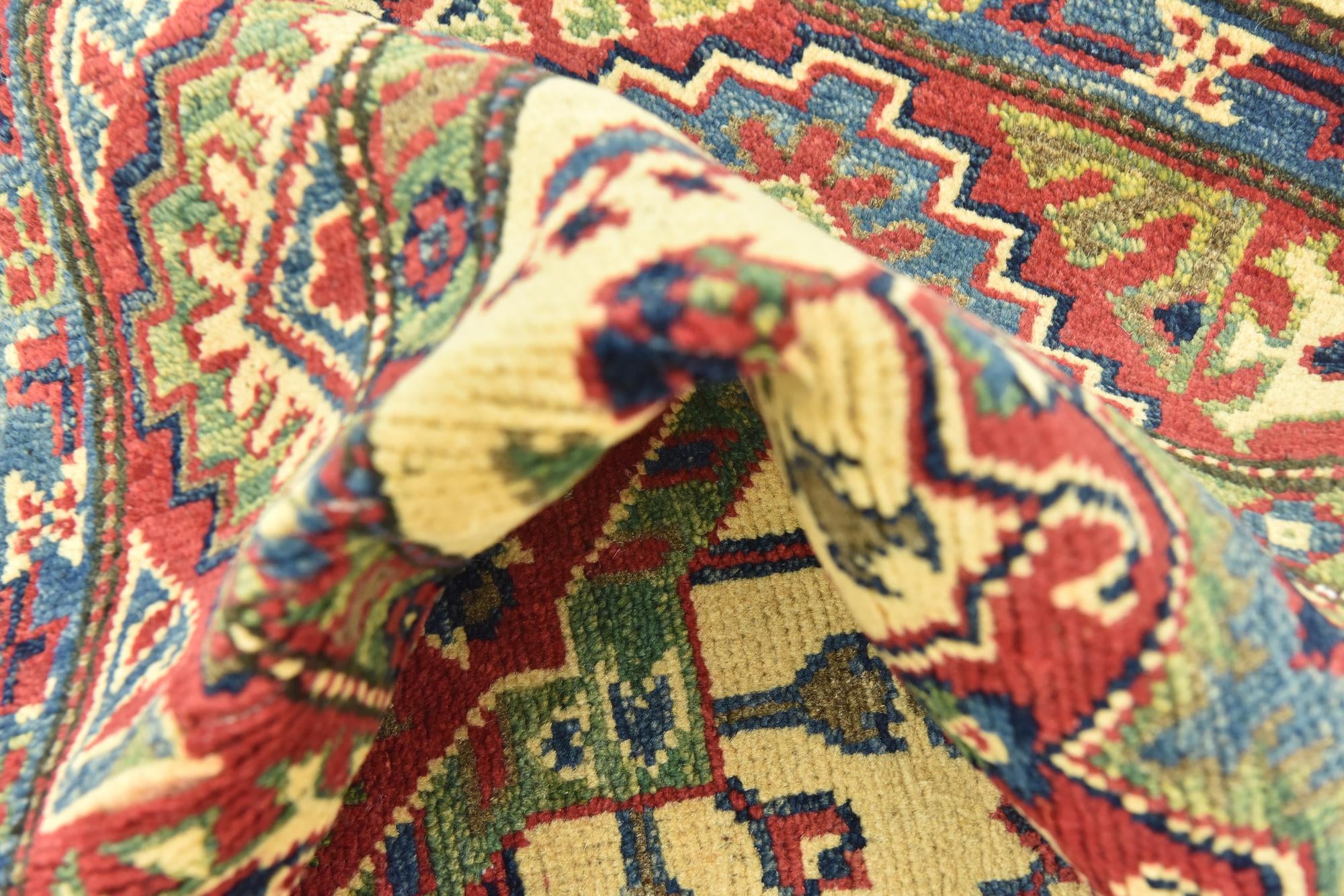 2' 9 x 4' 2 Hand Knotted Kazak Rug